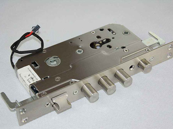 塔河24小时上门开锁公司